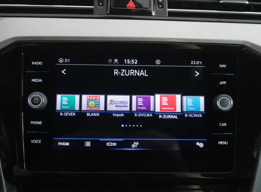 Volkswagen Passat BUSINESS PREMIUM 2.0TDI 110KW TAŽNÉ