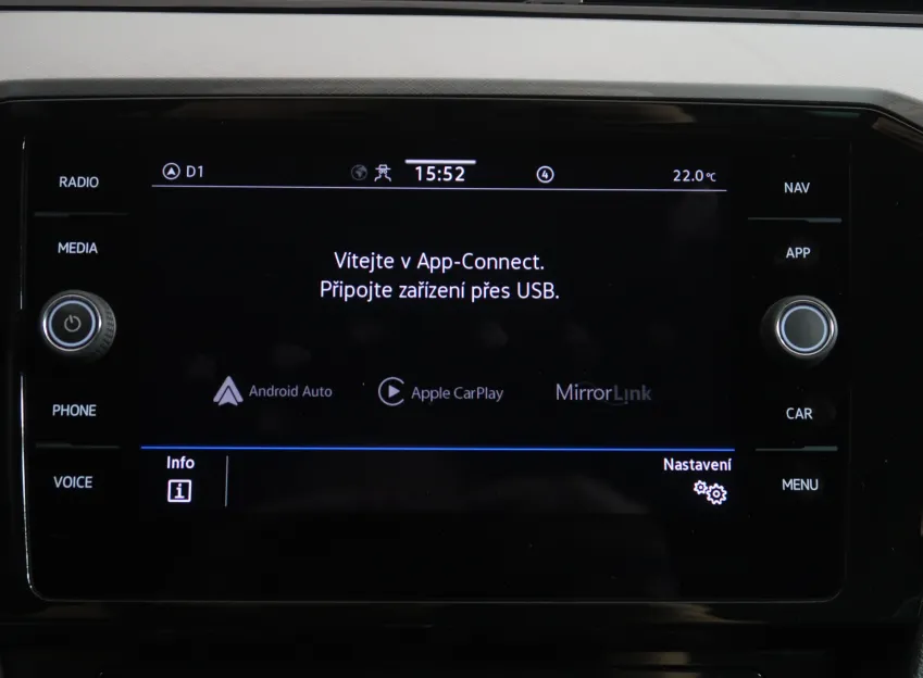 Volkswagen Passat BUSINESS PREMIUM 2.0TDI 110KW TAŽNÉ