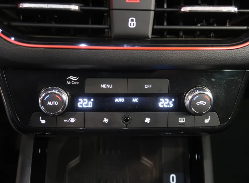 Škoda Kamiq MONTE CARLO 1.5TSI 110KW DSG PANORAMA