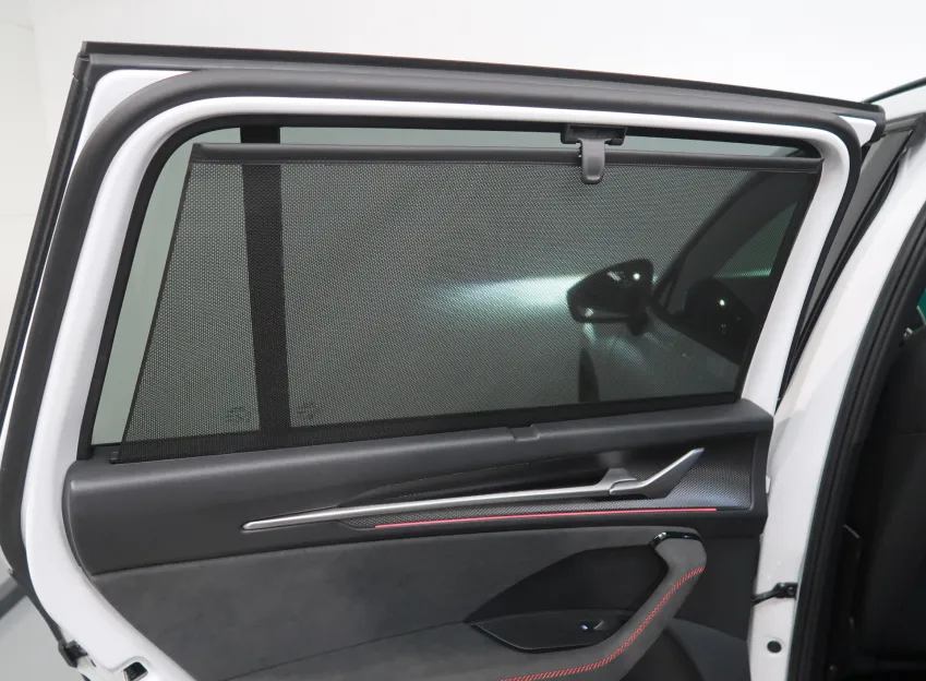 Škoda Kodiaq RS 2.0TSI 195KW 4x4 DSG WEBASTO TAŽNÉ CANTON HUD P