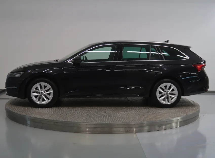 Škoda Octavia TOP SELECTION 1.5TSI M-HEV 110KW DSG