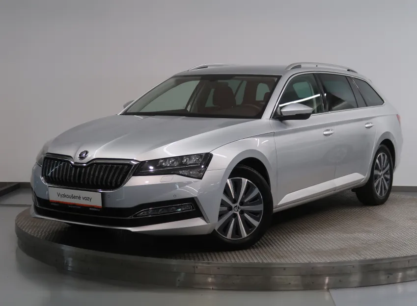 Škoda Superb iV STYLE 1.4TSI 160KW DSG