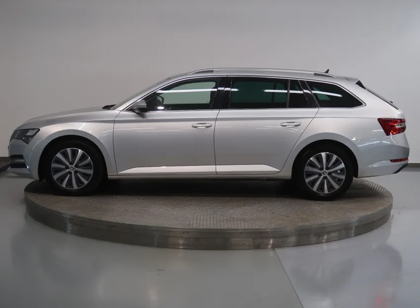 Škoda Superb iV STYLE 1.4TSI 160KW DSG