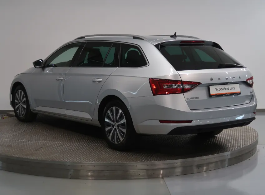 Škoda Superb iV STYLE 1.4TSI 160KW DSG