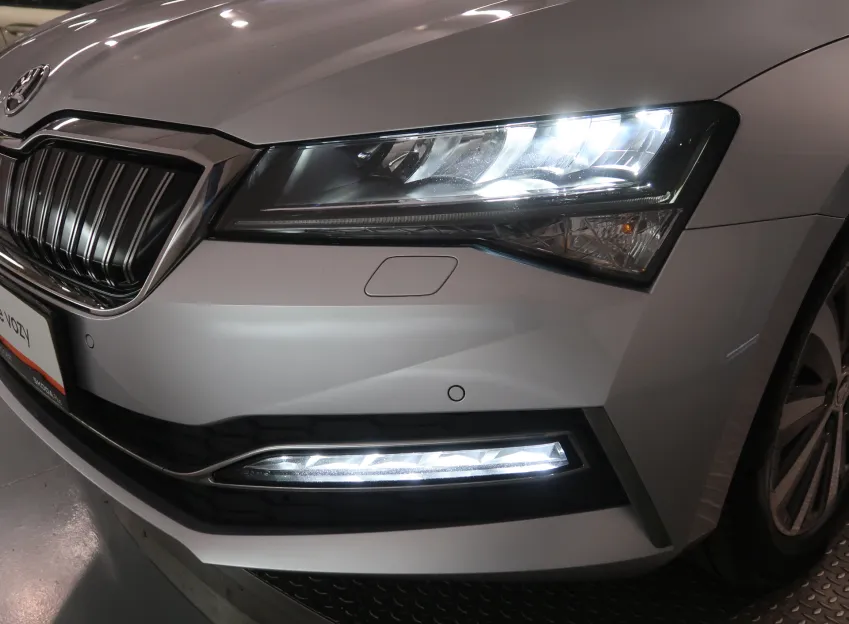 Škoda Superb iV STYLE 1.4TSI 160KW DSG