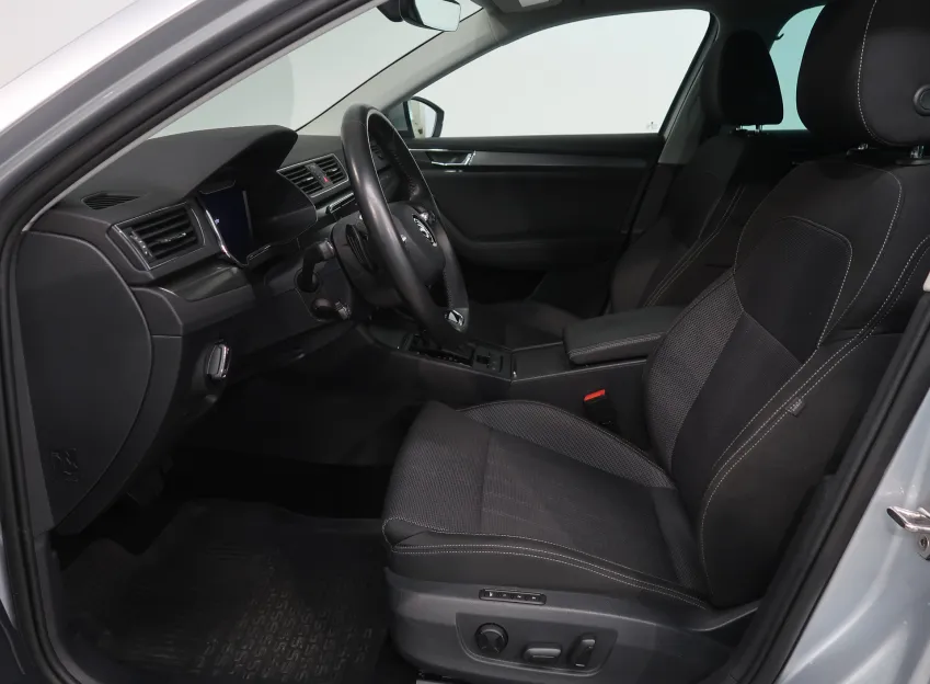 Škoda Superb iV STYLE 1.4TSI 160KW DSG
