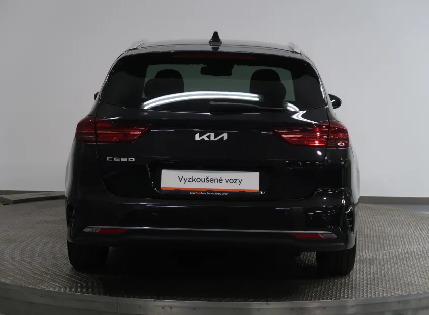 KIA Ceed SW TOP 1.5T-GDi 118KW