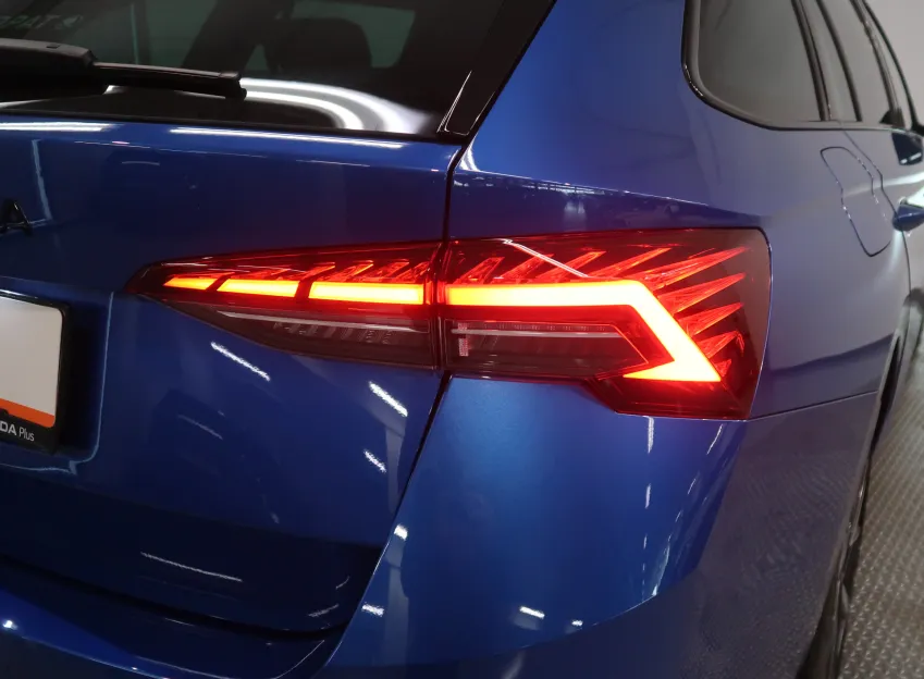Škoda Octavia SPORTLINE 2.0TDI 110KW DSG TAŽNÉ PANORAMA