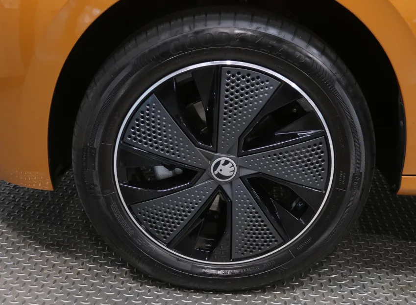 Škoda Kamiq MONTE CARLO 1.5TSI 110KW DSG PANORAMA