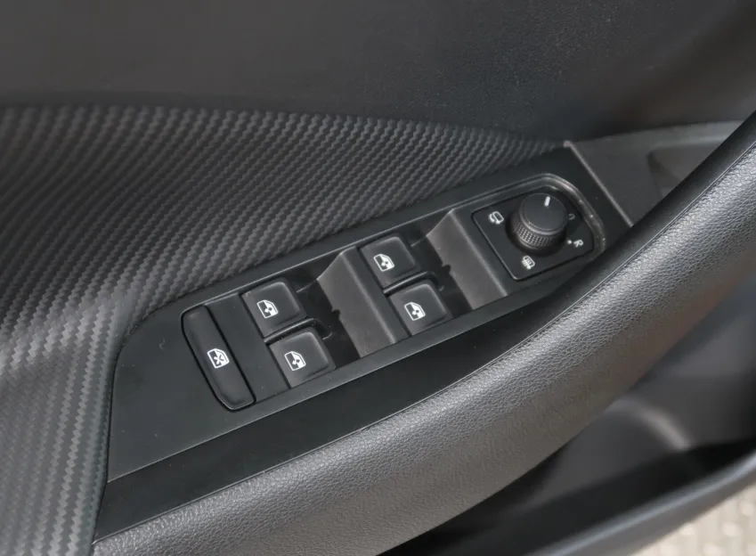 Škoda Kamiq MONTE CARLO 1.0TSI 85KW PANORAMA