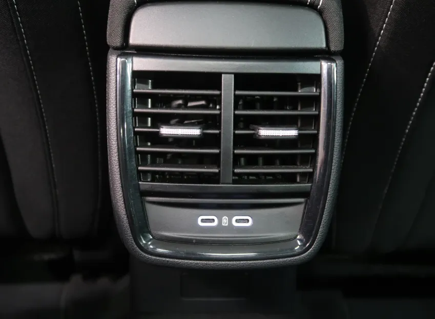 Škoda Kamiq MONTE CARLO 1.0TSI 85KW PANORAMA