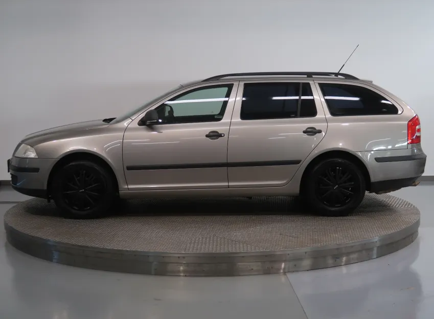 Škoda Octavia TOUR 1.6MPI 75KW