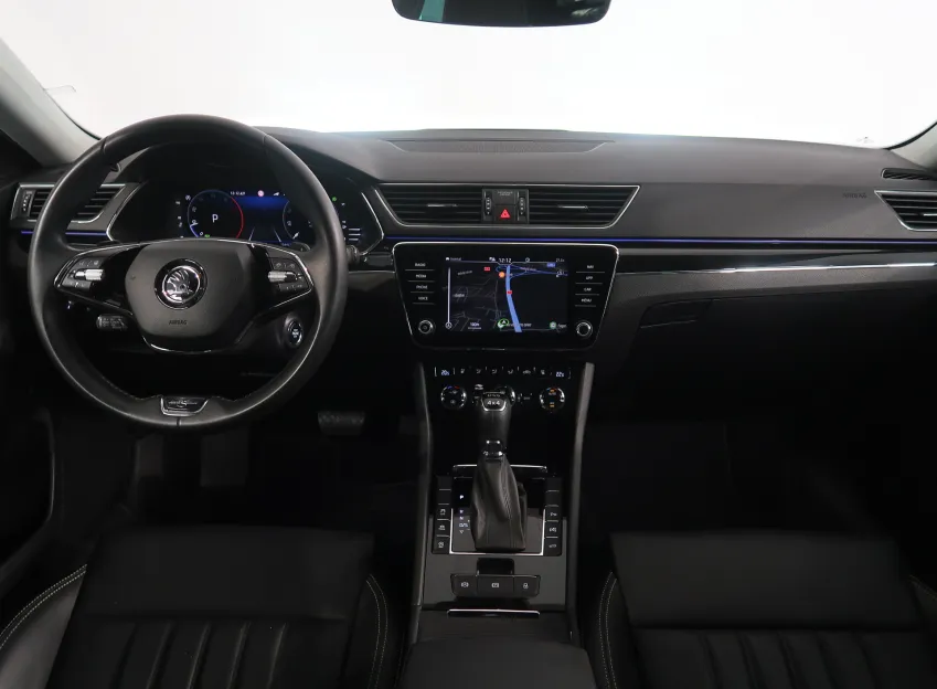 Škoda Superb L&K 2.0TDI 147KW DSG 4x4 CANTON