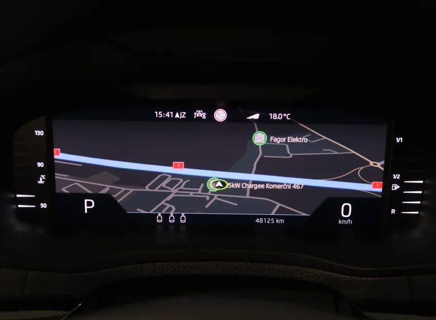 Škoda Karoq SPORTLINE 2.0TDI 110KW 4x4 DSG TAŽNÉ NAVI