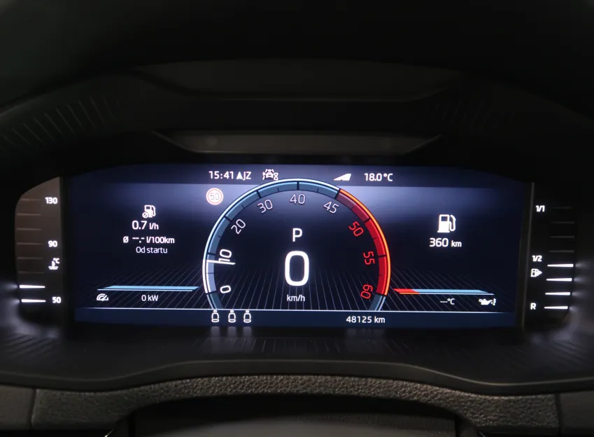 Škoda Karoq SPORTLINE 2.0TDI 110KW 4x4 DSG TAŽNÉ NAVI