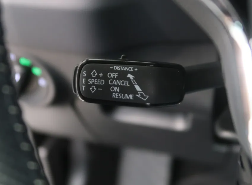 Škoda Karoq SPORTLINE 2.0TDI 110KW 4x4 DSG TAŽNÉ NAVI