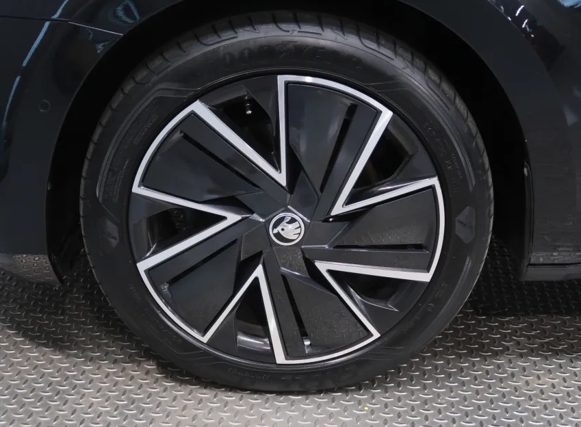 Škoda Superb STYLE 2.0TSI 140KW DSG
