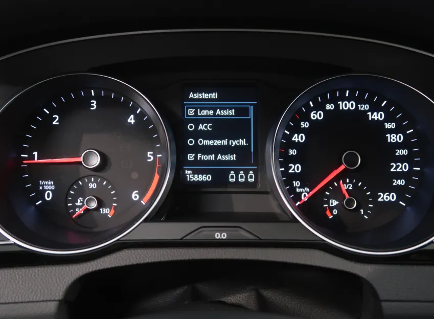 Volkswagen Passat BUSINESS PREMIUM 2.0TDI 110KW DSG