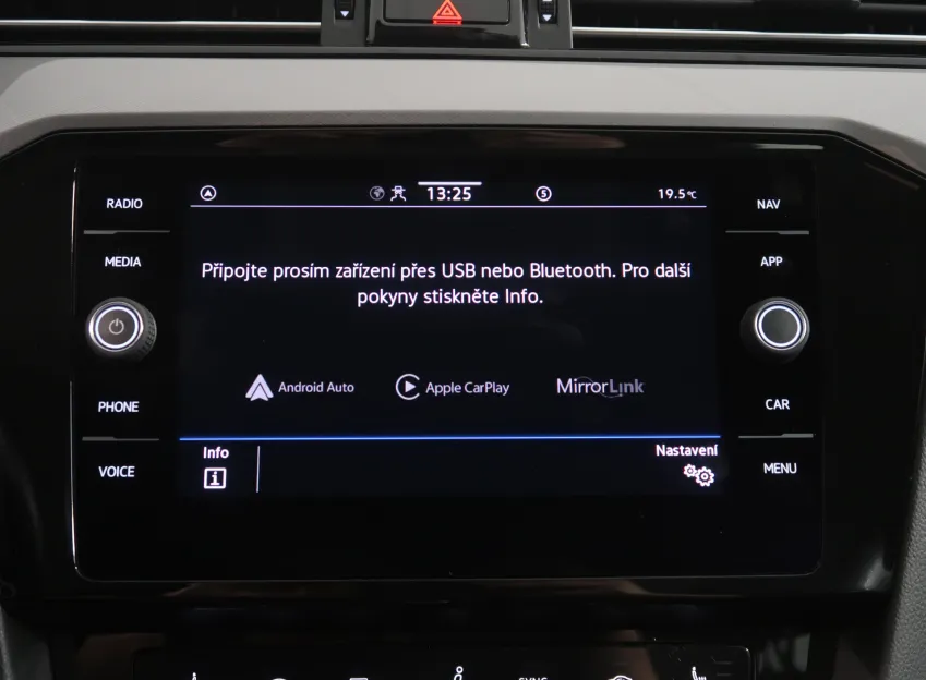 Volkswagen Passat BUSINESS PREMIUM 2.0TDI 110KW DSG