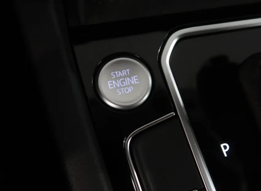 Volkswagen Passat BUSINESS PREMIUM 2.0TDI 110KW DSG