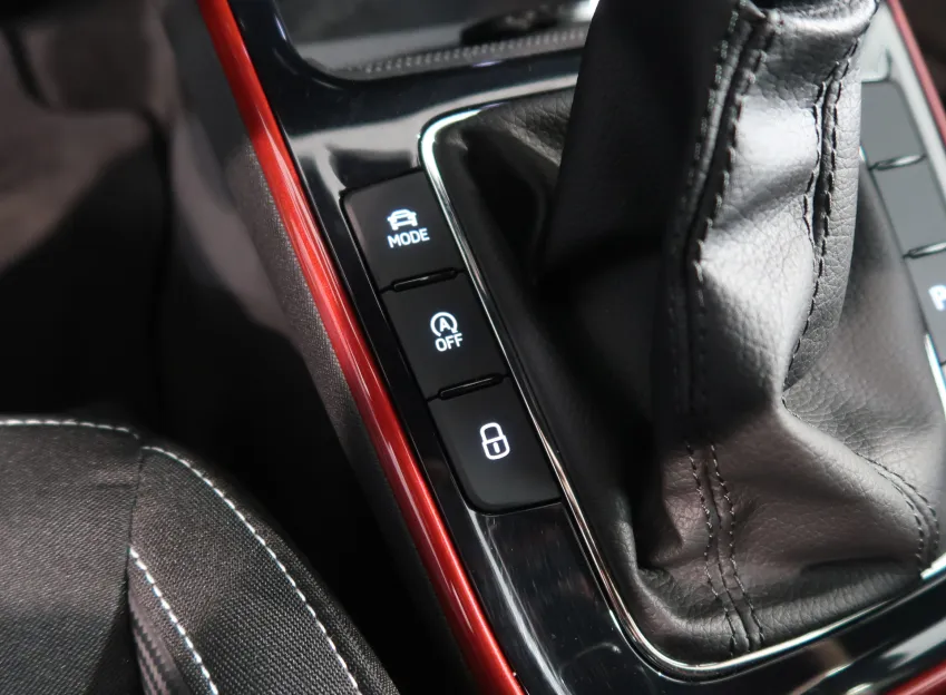 Škoda Fabia MONTE CARLO 1.5TSI 110KW DSG NAVI