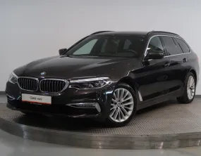 BMW Řada 5 LUXURY LINE 540d xDRIVE TAŽNÉ