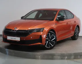 Škoda Octavia SPORTLINE 2.0TDI DSG CANTON LED MATRIX