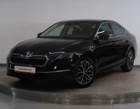 Škoda Octavia TOP SELECTION 1.5TSI 110KW NAVI LED MATRIX
