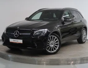 Mercedes-Benz GLC AMG 350D 190KW 4x4 TAŽNÉ BURMASTER NAVI WEBASTO