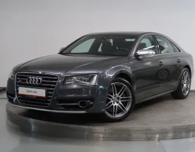 Audi S8 4.0TFSI 382KW QUATTRO EXCLUSIVE BOSE WEBASTO