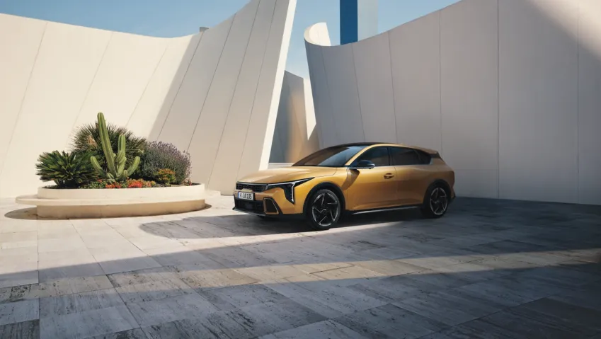 Kia K4 – fotografie 3